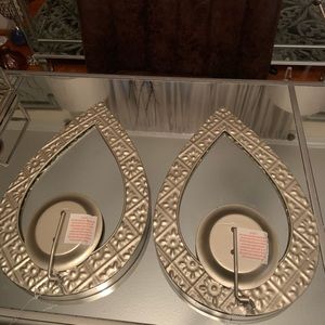 Mirrored wall sconce set